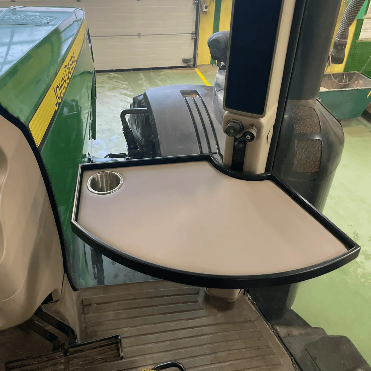 CabTable™ for John Deere 7030-Series